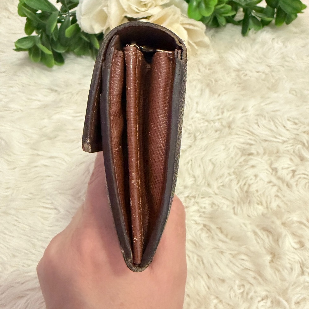 Louis Vuitton Sarah wallet - Picture 10 of 16
